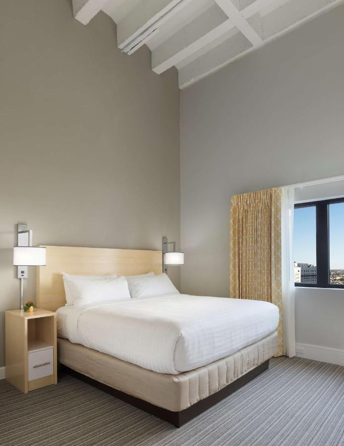 Sonesta Es Suites New Orleans Downtown Extérieur photo
